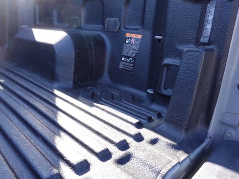 Used 2024 Chevrolet Silverado 1500 LT image 24