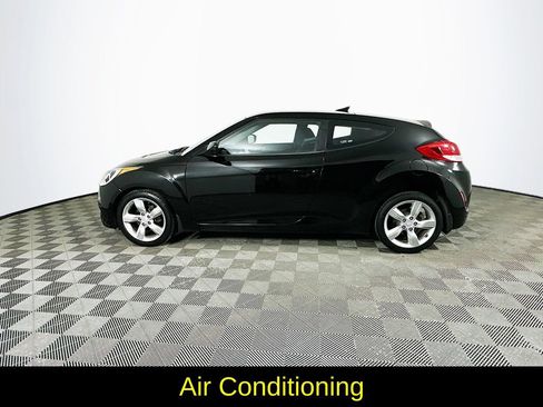 Used 2012 Hyundai Veloster image 6