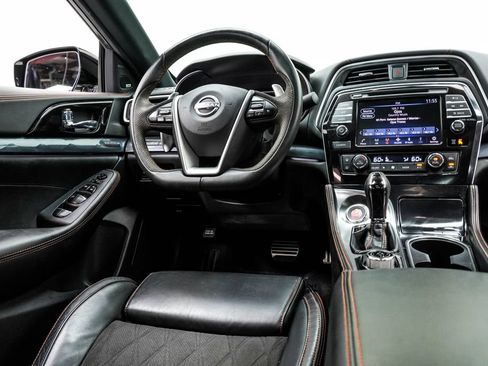 Used 2023 Nissan Maxima SR w/ Sport Mat Group FWD image 24