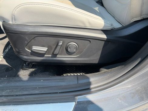 Used 2025 Hyundai Tucson Limited AWD/4WD image 11