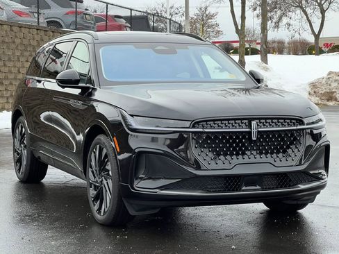 New 2026 Lincoln Nautilus Reserve w/ Jet Appearance Package image 38