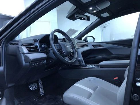 Certified 2025 Toyota Camry SE image 10