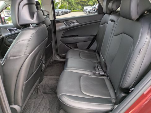 Certified 2024 Kia Sportage SX FWD image 12