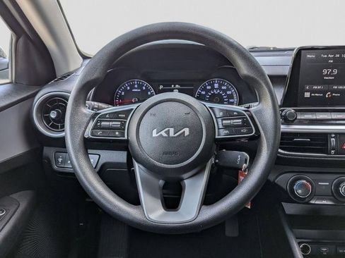 Certified 2023 Kia Forte LXS w/ LXS Technology Package FWD image 13