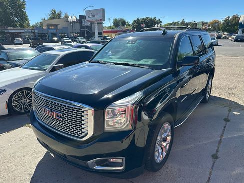 Used 2015 GMC Yukon SLT image 11
