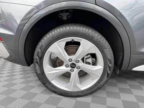 Used 2025 Audi Q5 2.0T Premium AWD/4WD image 11