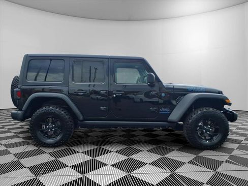 Used 2025 Jeep Wrangler Unlimited Sport S 4xe AWD/4WD image 30