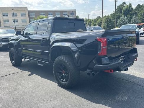 Used 2025 Toyota Tacoma TRD Pro AWD/4WD image 6