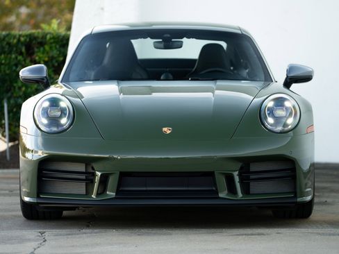 Used 2026 Porsche 911 Carrera T image 14