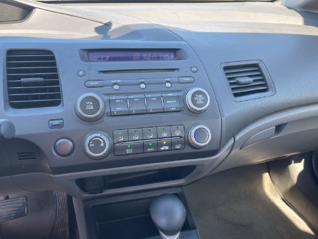 Used 2011 Honda Civic DX-VP image 6