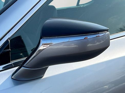 Certified 2024 Lexus ES 350 w/ Premium Package image 27