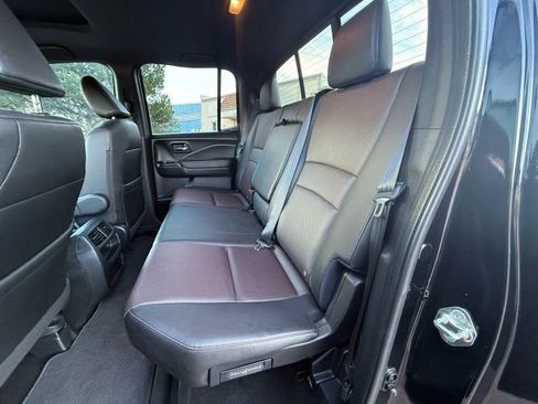 Used 2017 Honda Ridgeline Black Edition image 15