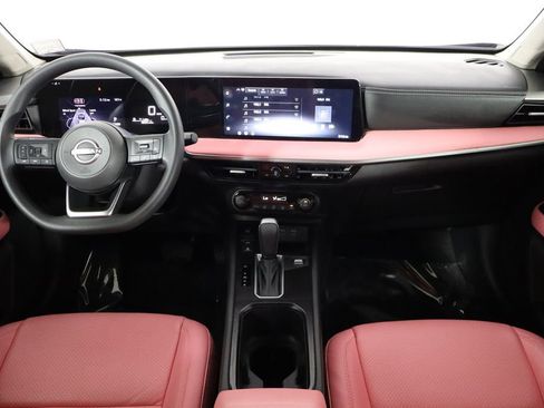 Used 2026 Nissan Kicks SV FWD image 13