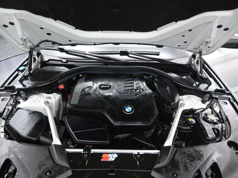 Used 2020 BMW 530i w/ Convenience Package RWD image 16