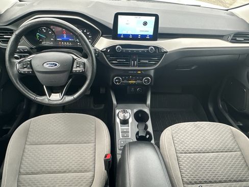 Certified 2021 Ford Escape SE w/ Cold Weather Package image 14