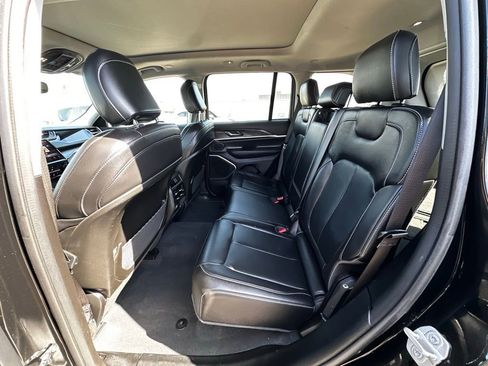 Used 2022 Jeep Grand Cherokee Limited 4xe AWD/4WD image 16