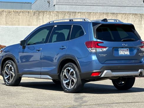 Used 2024 Subaru Forester Touring AWD/4WD image 7