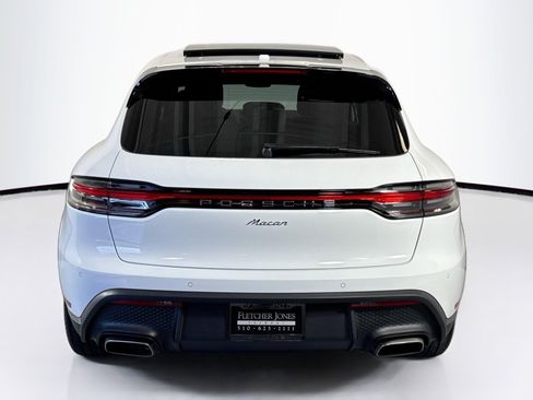Used 2025 Porsche Macan image 10