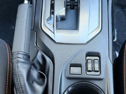 Used 2023 Subaru Crosstrek 2.0i Premium image 24