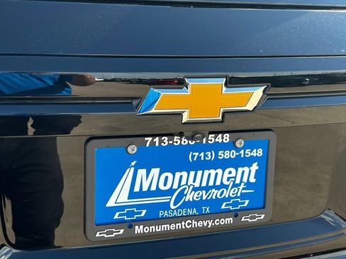 New 2026 Chevrolet Traverse LT image 12