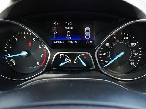 Used 2019 Ford Escape SE AWD/4WD image 28