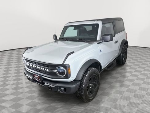 Used 2024 Ford Bronco Black Diamond image 10