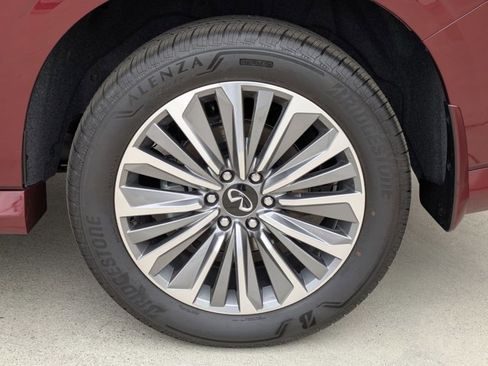 New 2025 INFINITI QX80 Luxe w/ Exterior Package RWD image 10