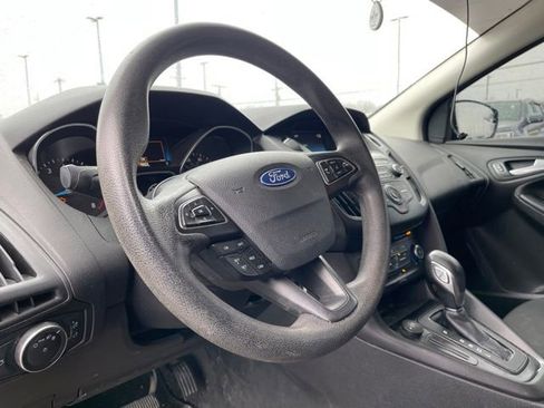 Used 2018 Ford Focus SE image 14