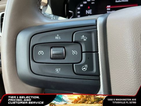 Used 2024 GMC Yukon XL Denali RWD image 30