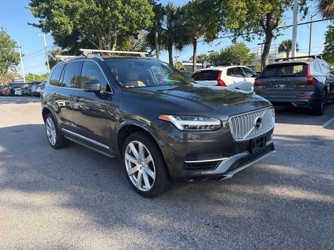 Used 2018 Volvo XC90 T8 Inscription w/ Luxury Package image 2