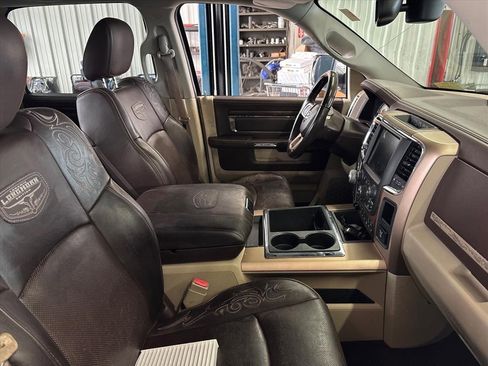 Used 2014 RAM 1500 Laramie Longhorn w/ Convenience Group image 15