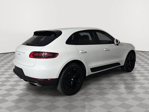 Used 2018 Porsche Macan AWD/4WD image 8