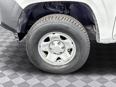 Used 2021 Toyota Tacoma SR image 36