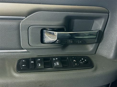 Used 2019 RAM 1500 Big Horn image 23