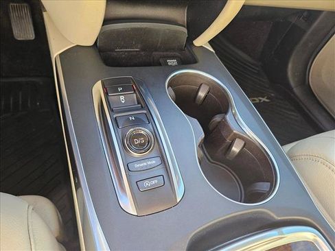 Used 2019 Acura MDX image 17