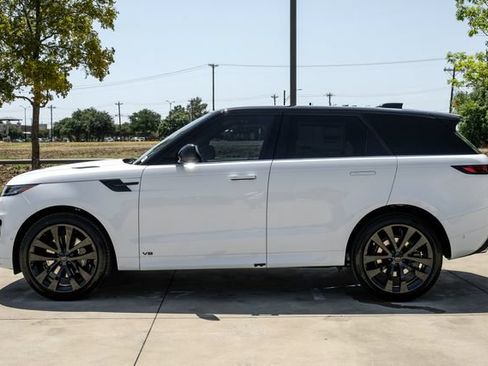 New 2026 Land Rover Range Rover Sport Dynamic SE AWD/4WD image 14