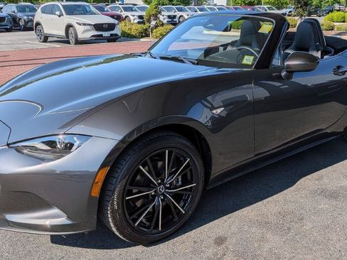 Certified 2025 MAZDA MX-5 Miata Grand Touring RWD image 12