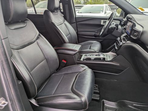 Used 2022 Ford Explorer ST w/ Equipment Group 401A image 27