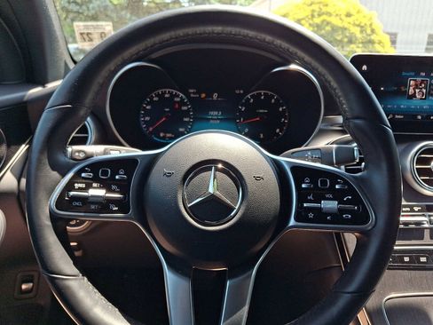 Used 2022 Mercedes-Benz GLC 300 4MATIC image 18