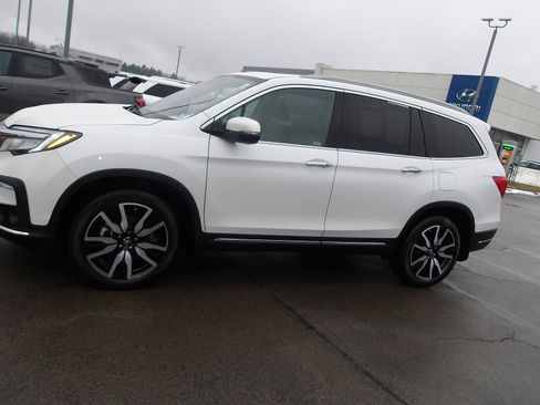 Used 2021 Honda Pilot Elite image 4