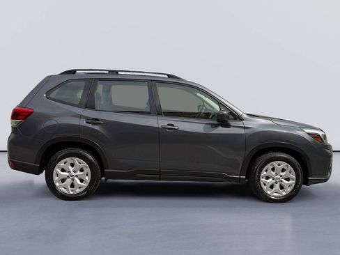 Used 2021 Subaru Forester image 2