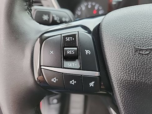 Used 2022 Ford Escape SE w/ Cold Weather Package AWD/4WD image 16