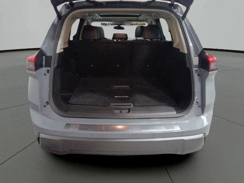 Used 2024 Nissan Rogue SL w/ SL Premium Package image 26