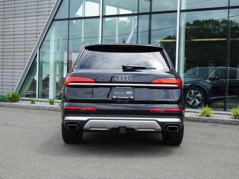 Certified 2025 Audi Q7 3.0T Premium Plus image 7