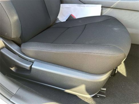 New 2025 Nissan Sentra S image 9