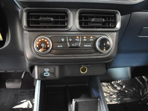 Used 2023 Ford Maverick XL FWD image 23