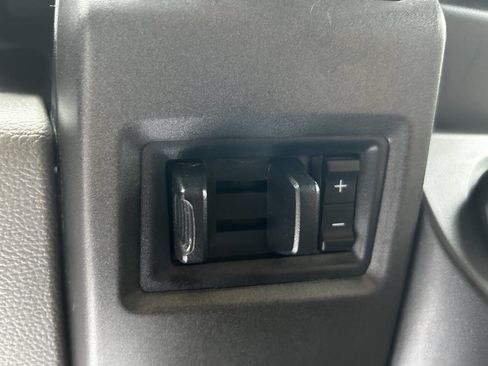Used 2020 Ford F550 2WD Regular Cab Super Duty image 31