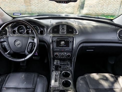 Used 2017 Buick Enclave Leather image 5