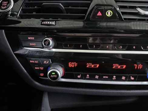 Used 2023 BMW 540i xDrive w/ M Sport Package image 38