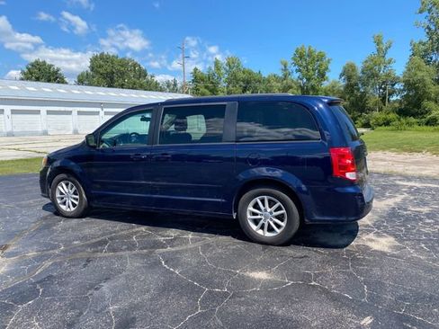 Used 2016 Dodge Grand Caravan SXT FWD image 6